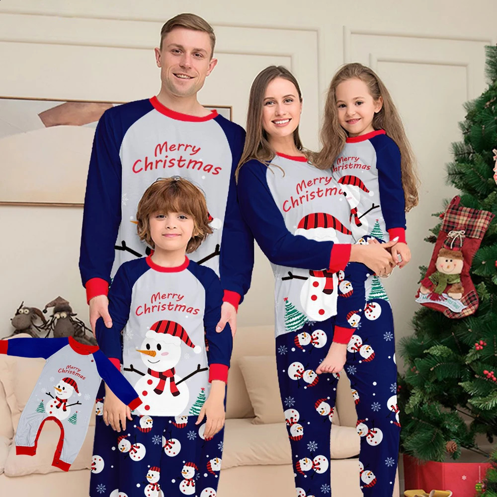 Christmas Family Matching Outfits Pajamas Clothing Sets Cartoon Print Mother Kid baby Xmas Family Look Sleepwear Pyjamas 251023