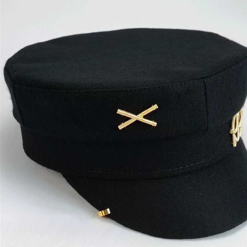 Designer Brand Earring Woon Newsboy s for Wen tter Militray Hat Flat Top Casual Gorras Visor Navy HatsW251023