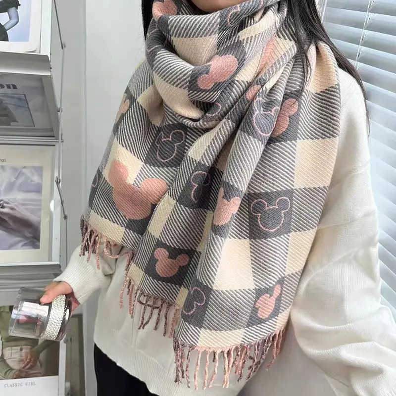 Disney Mickey Mouse Scarf Shawl Anime Cartoon Fashion Winter Warm Mickey Figure Cashmere Soft Lover Scarf Holiday Womens Gifts H251023