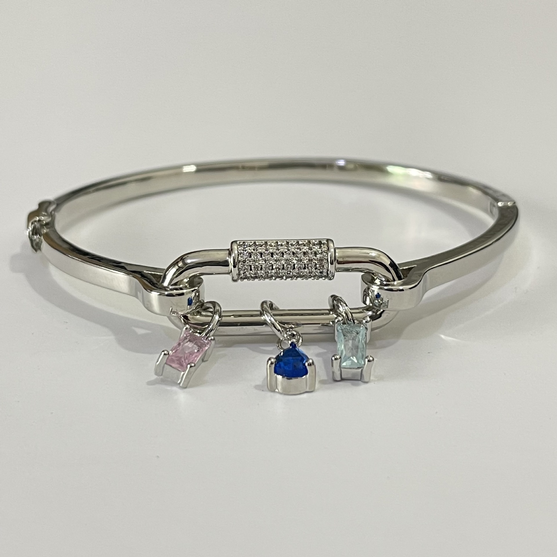 Designer bracelet Luxury zircon heart-shaped diamond bracelet fashionable couple bracelet niche design Bracelet free shipping gift for women