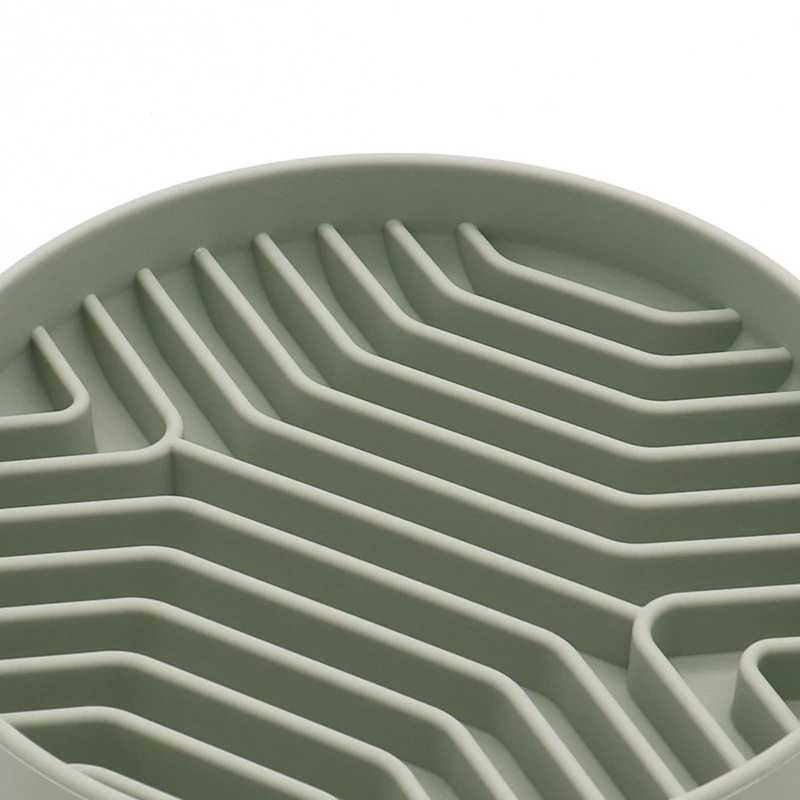 Pet Placemat Cat Slow Feeding Mat Dog Lick Mats Silicone Pet Eating Slowly Food Bowl Puppy Bath Distracted Licking Plate Cutlery Y251023