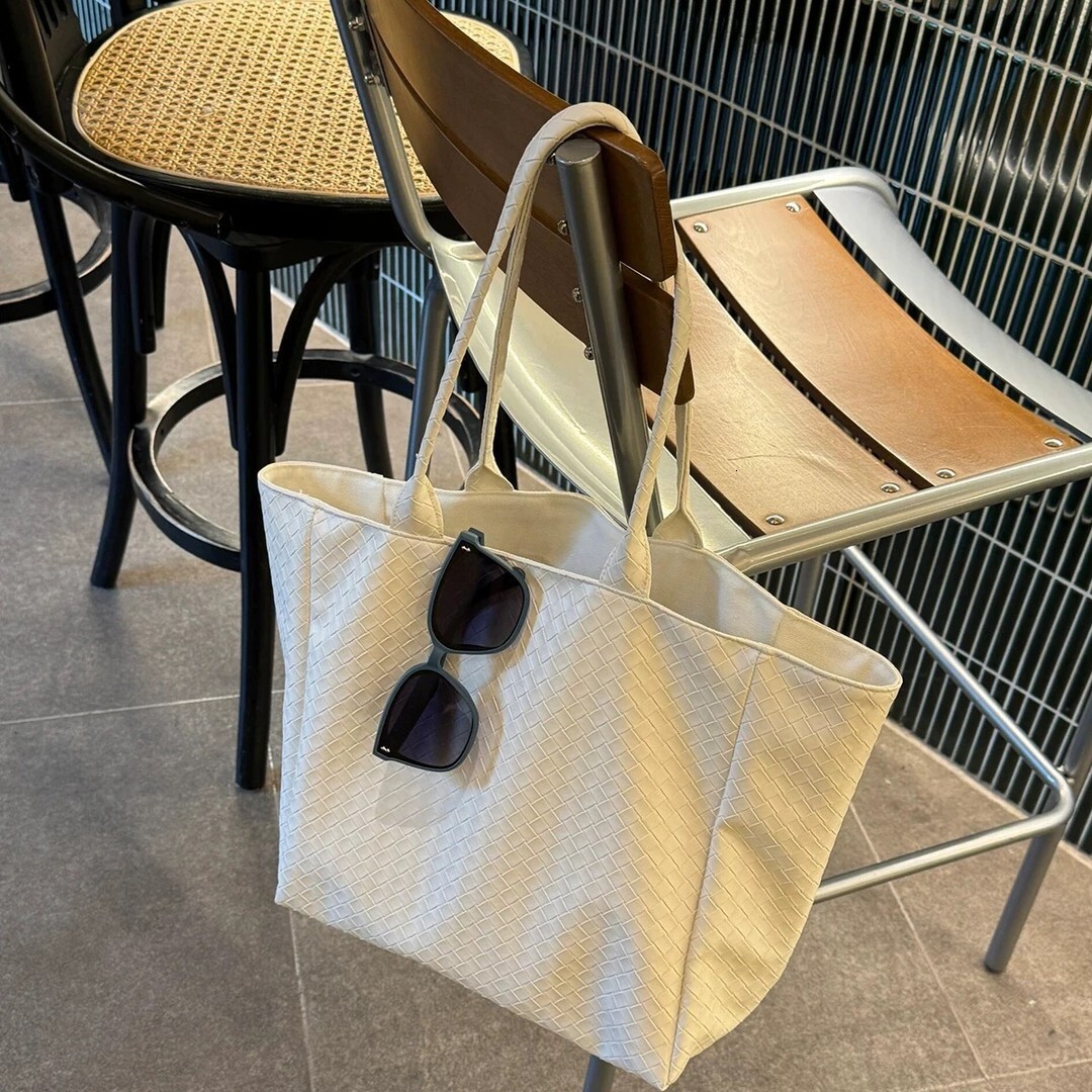 Luxury Brand Designer Bag Korean Style High-End Woven Bag For Women 2025 New Lazy Style Versatile Shoulder Bag Morning Commute Tote Large Bag