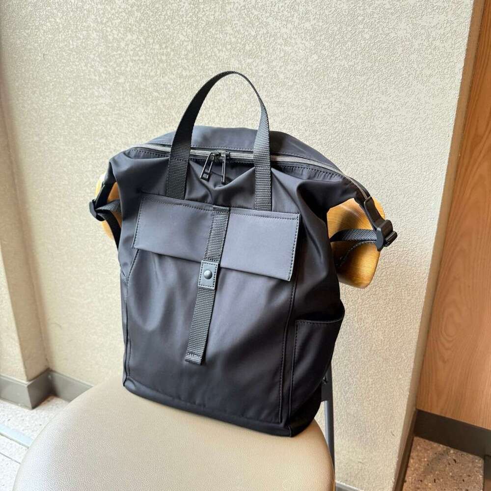 Minimalist Design Commuter Laptop Black Versatile Travel Business Waterproof Nylon Lightweight Backpack High Quality