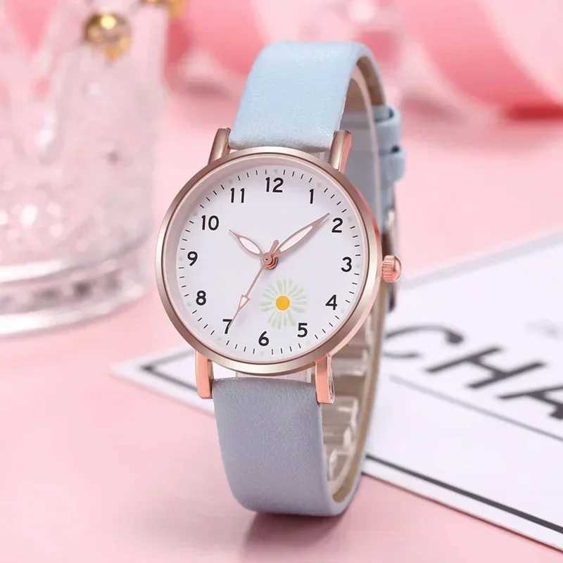 Luxury Watches for Women Luminous Retro Female Watch Ladies Belt Back Light Leather Strap Quartz Wristwatches Montre FemmeL251023