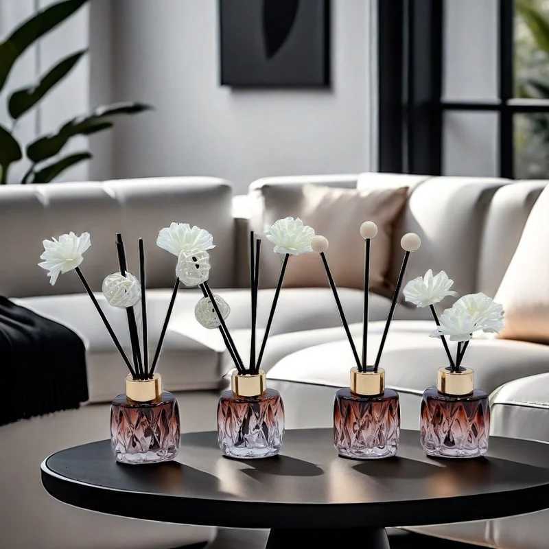 4 Pieces of Fireless Aratherapy Bottles Empty Bottles SelfInstalled Essential Oil Diffuser Desktop Decoration Volatile Bottles DIY Per Bottles Y251023