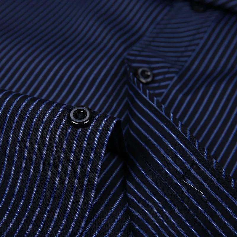 8XL 7XL Plus Size Men Long Sleeved Shirt Mens Business Casual Slim Fit Shirts Men Striped Dress Work Social Dress Shirt 251021