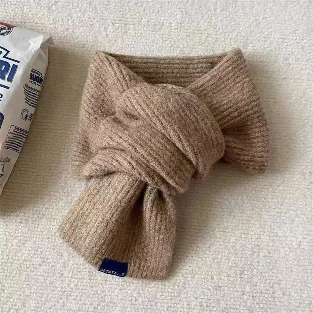 Neckerchief Wrap Solid Color Cross Scarf Woolen Thicken Short Neckerchief Knit Scarf Girls 251020