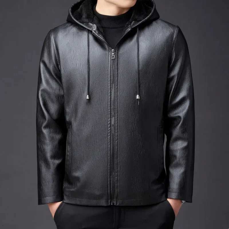 Winter Highend Mens Hooded Leather Jacket with Waterproof Windproof and Plush Insulation Men Clothing W251023