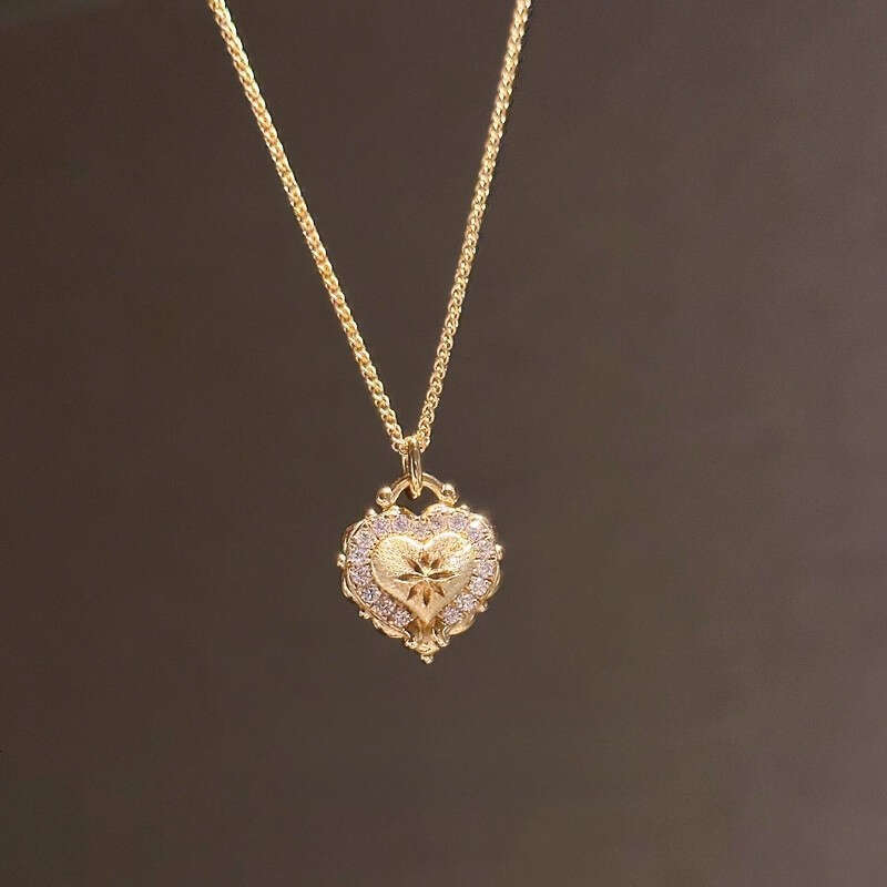 Necklace Designer luxury pendant necklace love Zircon inlay for Women men Simple Elegant Fashion High-End Brushed Craft copper plated with gold Festiv