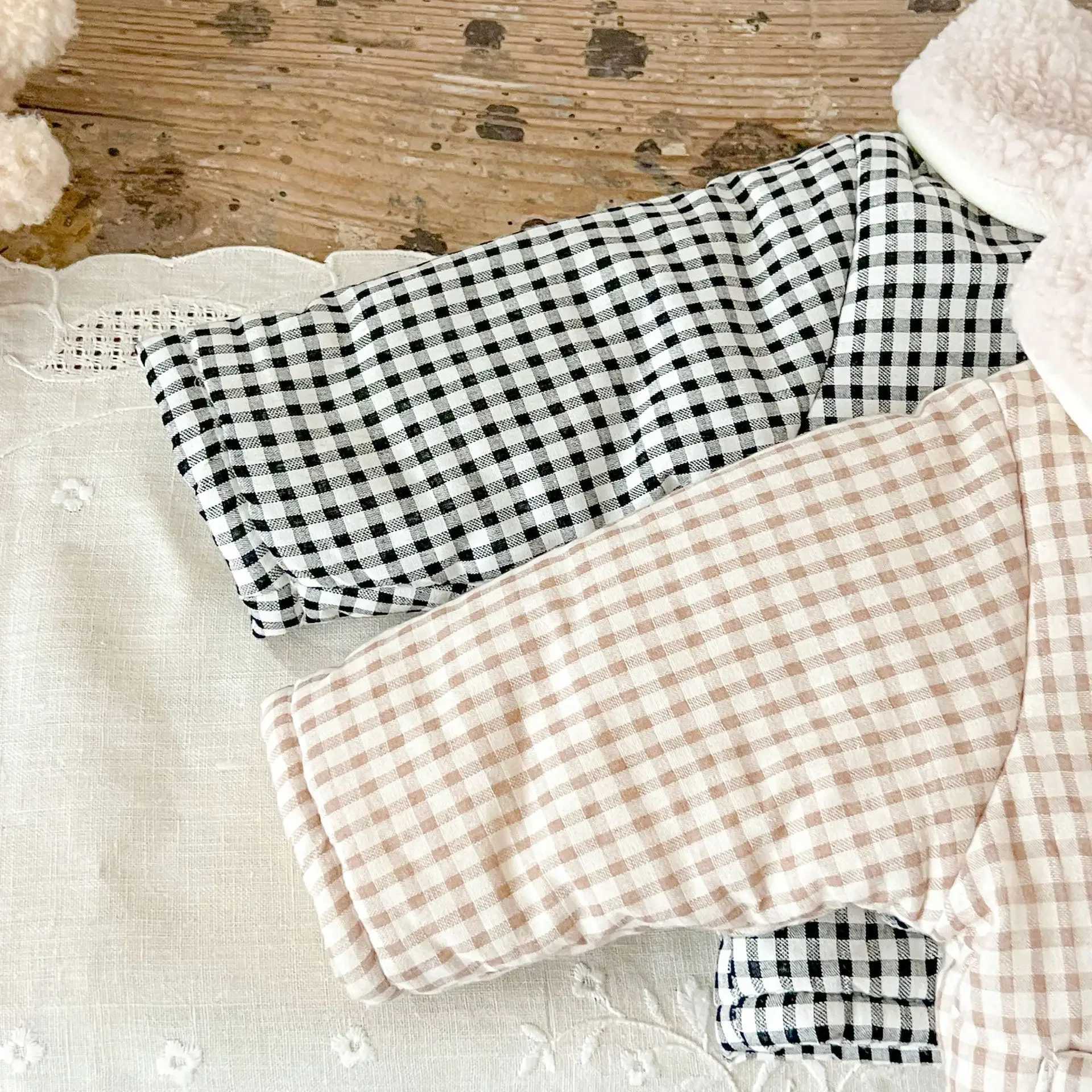 Winter Baby Girl Clothing Plaid Coat Warm Fleece Lined Cartoon Bear Embroidery Children Cotton Padded Jacket Y251023