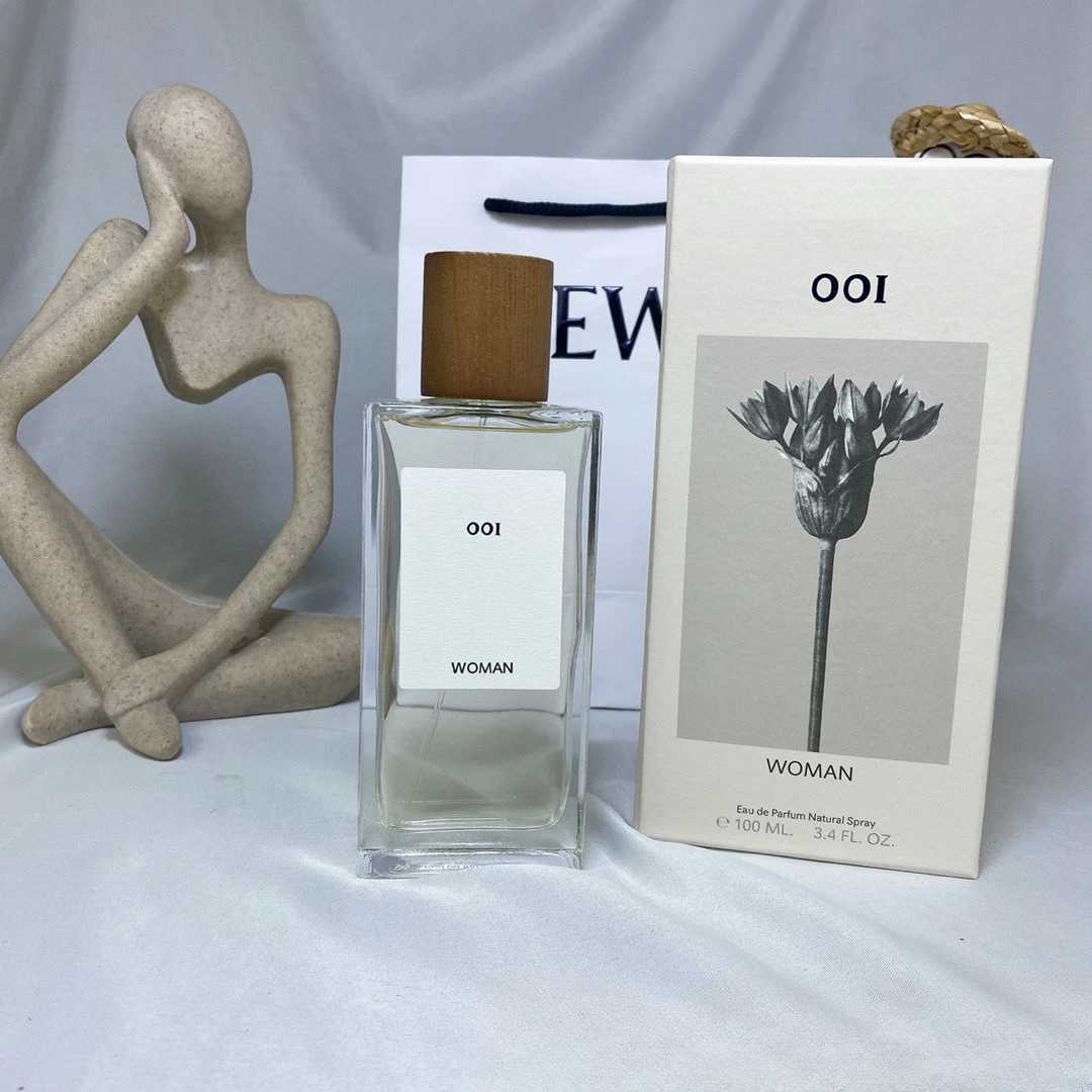 100ML Luxury Eau De Toilette Cedar Floral Vetiver Scent for Giftdating Enchanting Fragrant Longlasting Premium Perfume MenW251023