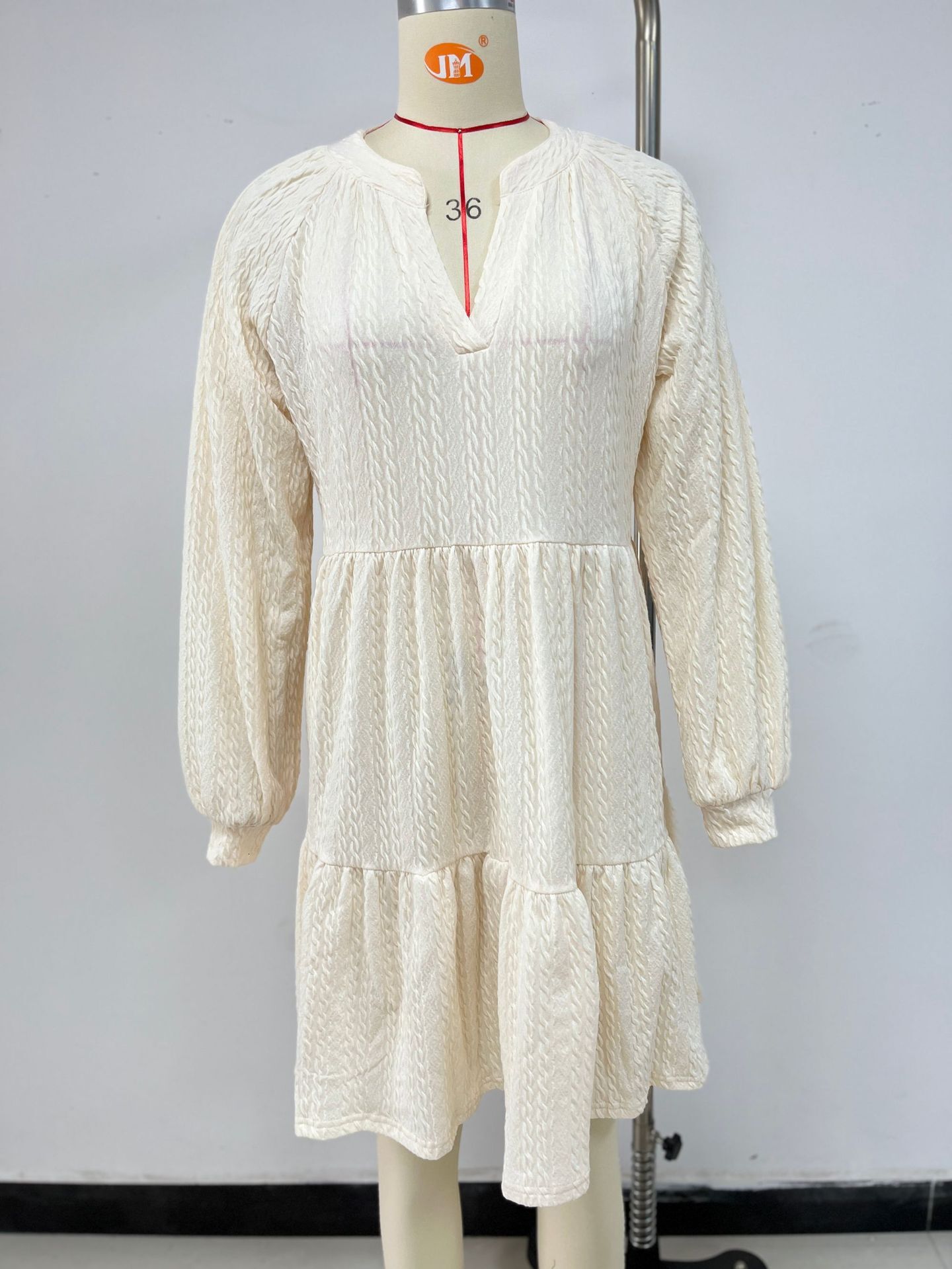 European and American autumn and winter new solid color V-neck loose pleated patch long sleeved dress designer fashionable hot selling dress