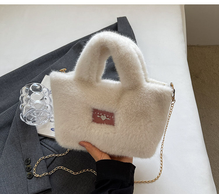 Korean-style cute plush handbag for women 2025 trendy autumn and winter furry bag niche chain crossbody bag for women