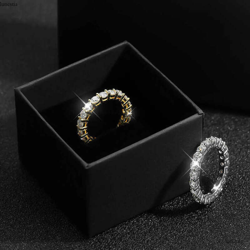 Band COSYA 22 Ct Full Moissanite Row for Women Sterg Sier D White Gold Dia Rings Eternity Wedding Fine Jewelry AA230417