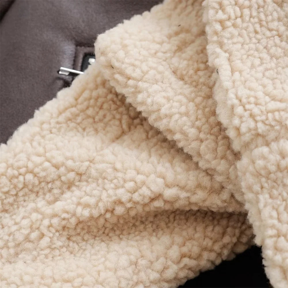 2024 AutumnWinter Product Fashion Womens Wear Fur Integrated Coat Retro Motorcycle Jacket Top 251018