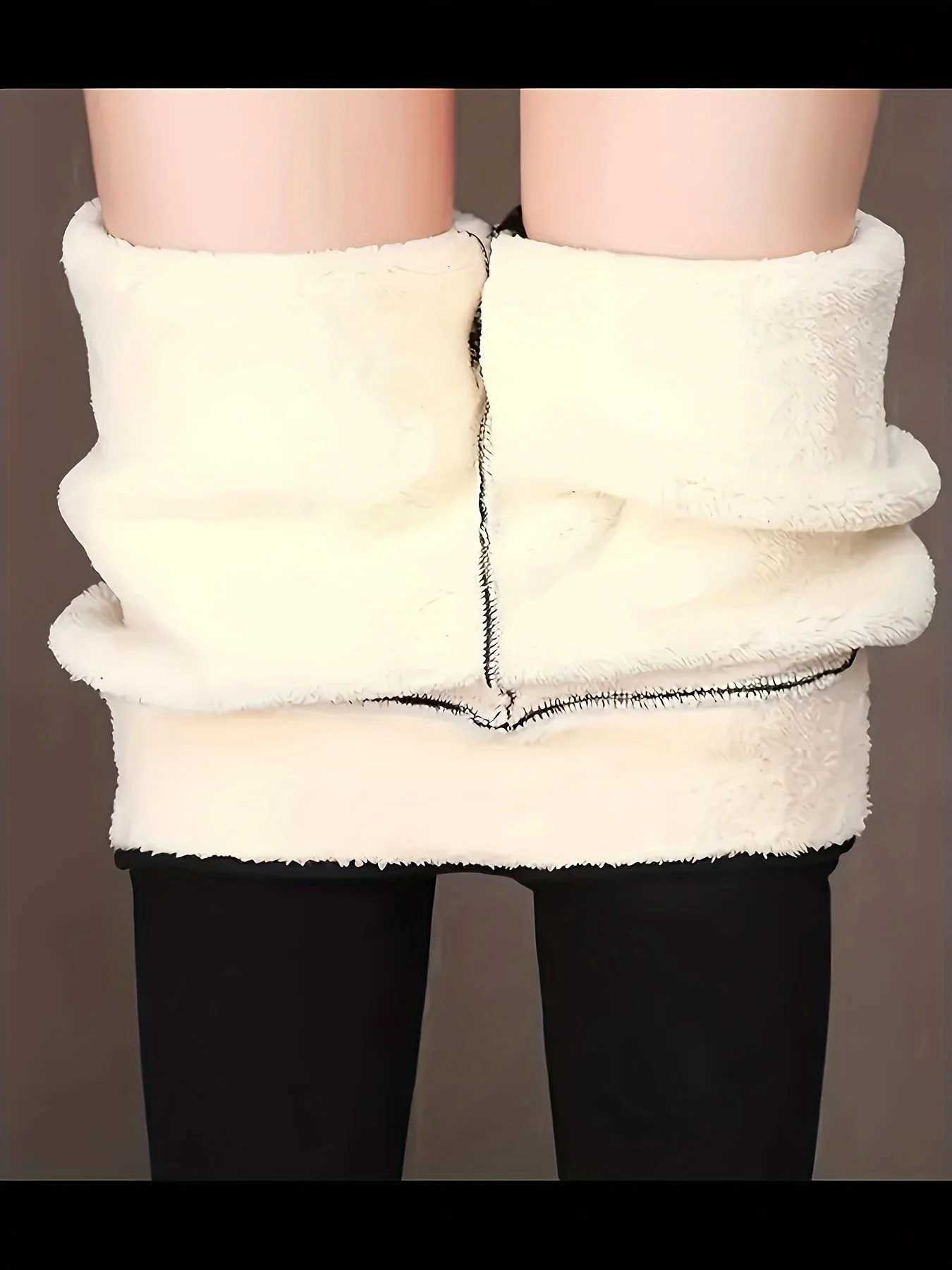 Autumn and winter casual tight fitting with fleece leggings womens yoga and fitness pants warm and comfortable to wear with pT251023