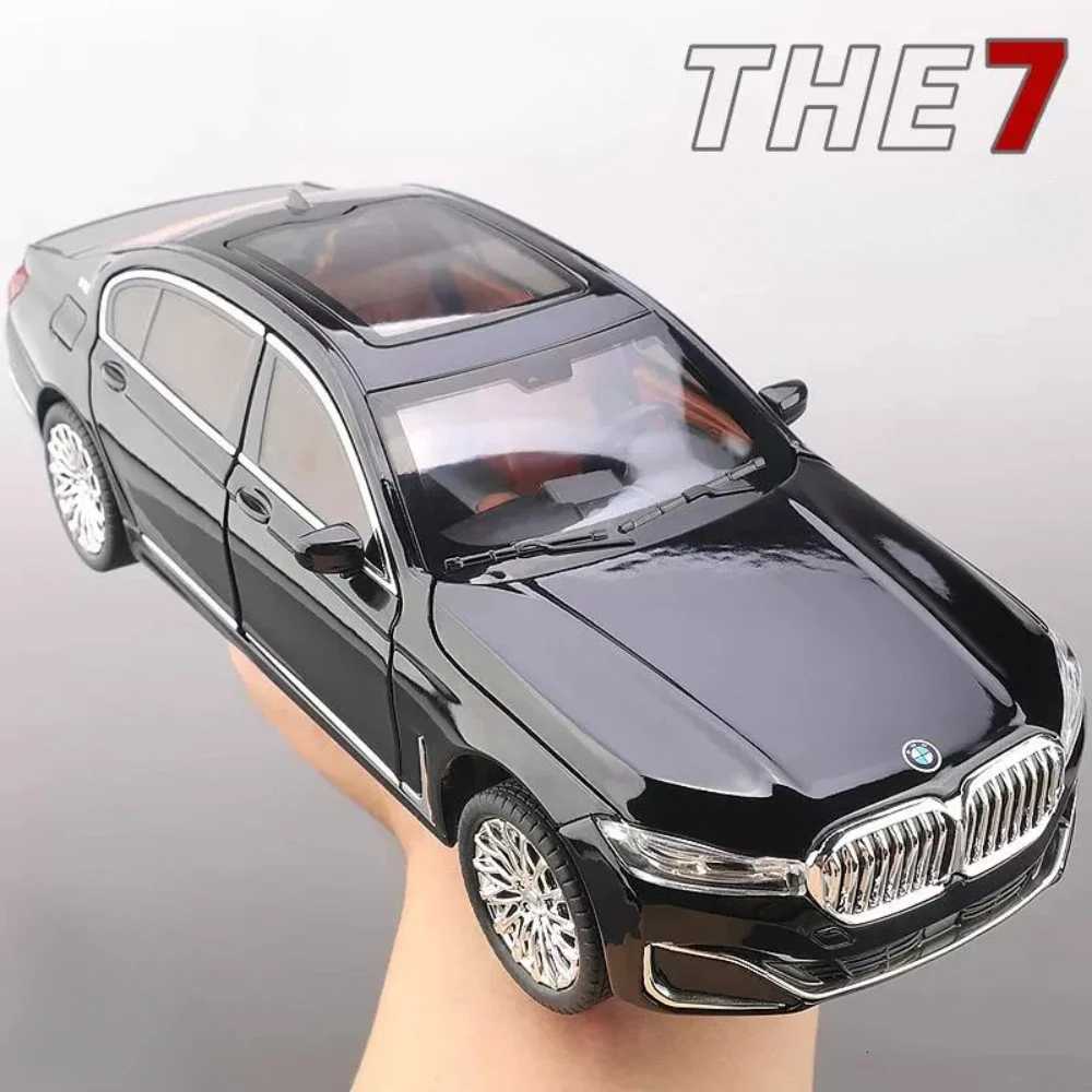 124 THE 7 760Li Model I5 M60 Alloy Diecast Car Toys 6 Doors Opened Sound Light Pull Back Miniature Vehices Boys Birthday GiftsT251023