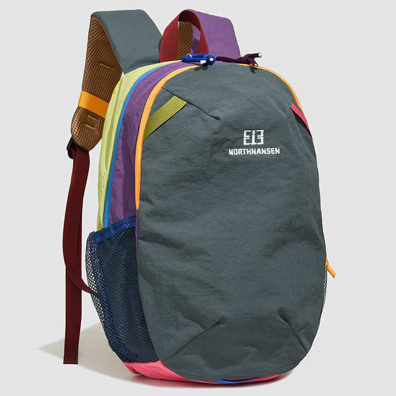 ColorBlock Lightweight Backpack for Women 2025 New Outdoor Travel Small Backpack Student Casual Versatile Sports School Bag for Men W251023
