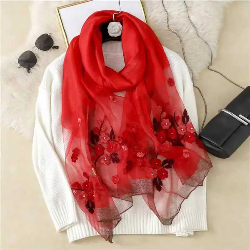 Thin Shawl for Women Suitable for AutumnSpring Winter Gift 19070CM Silk Wool Embroidered Scarf J251113