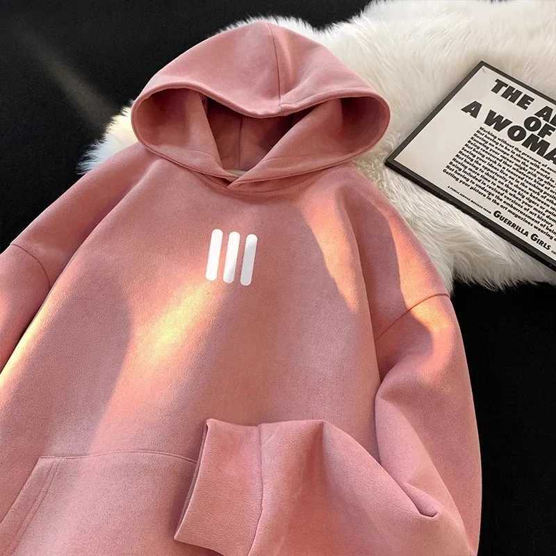 2025Classic style mens hoodies for autumn and winter casual mens hoodies fashionable and comfortable topsT251023