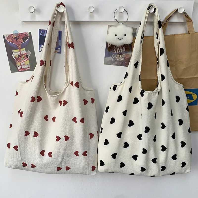 Sweet Love Heart Womens Shoulder Bag Large Capacity Handbags Vest Bags Clutch Cosmetic Bag College Girls Book Tote Shopping BagL251023