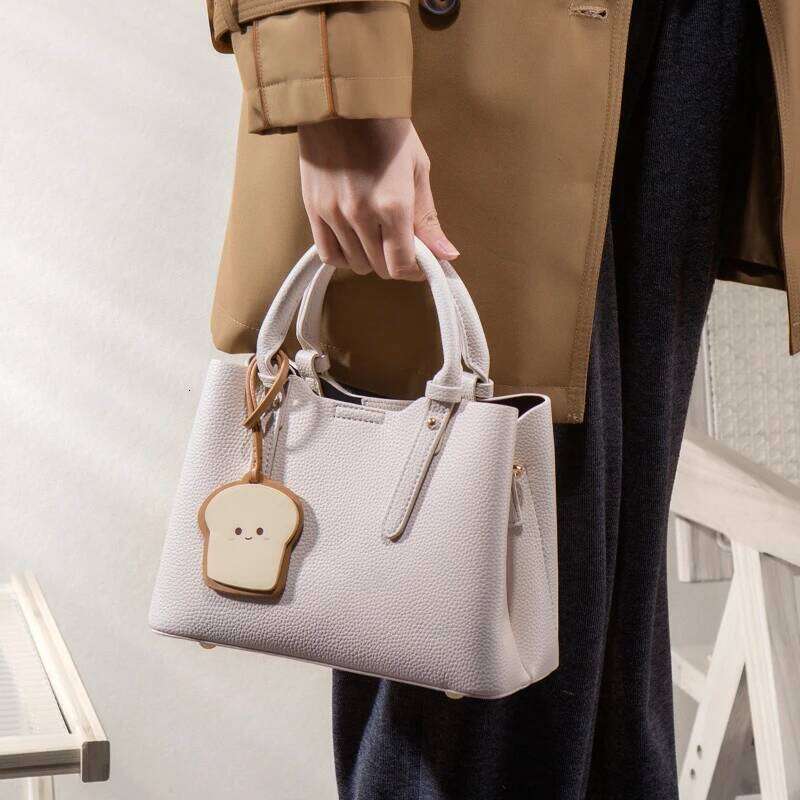 Women Fashion PU Leather Handbags Stylish Tote Versatile Design Daily Practical Shoulder Bag Girls Elegant Crossbody Bags Mdng251023