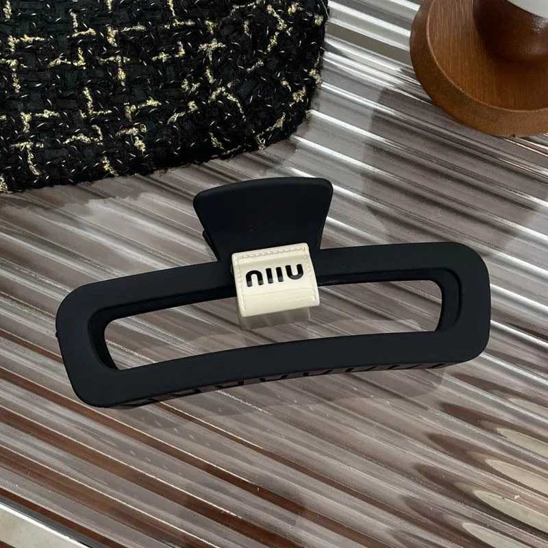 Squaresi hair clips for children new large shark clips simple hair clips back of the updo hair clips and heaear Y251023