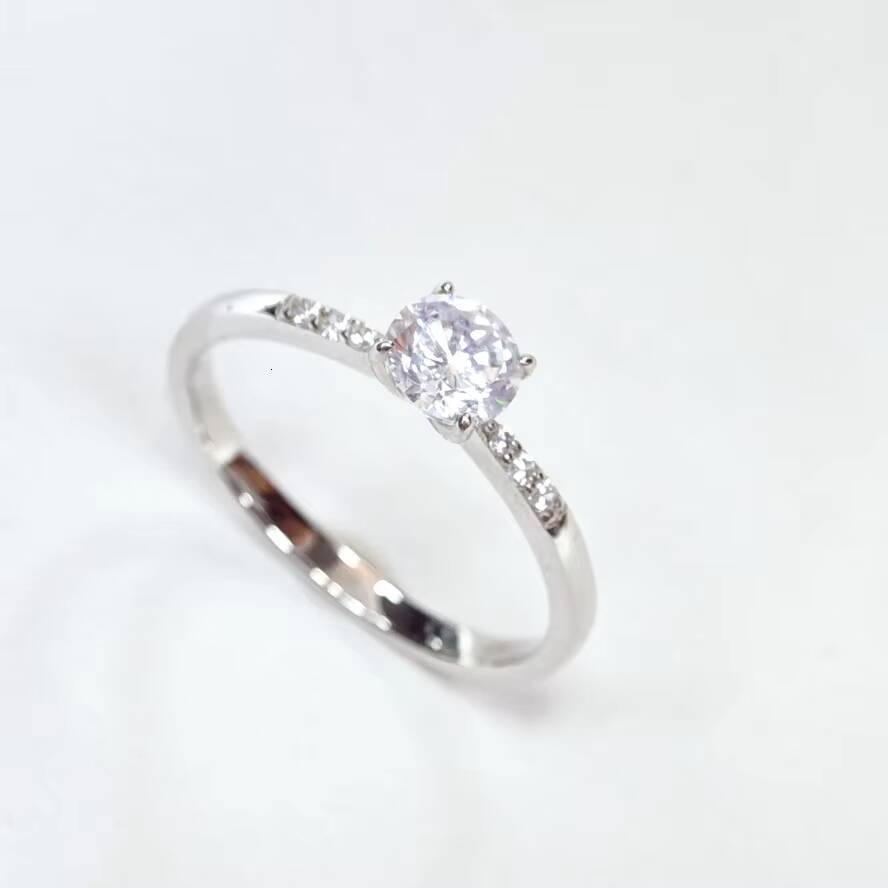 Womens 925 Sterling Silver RoundCut Moissanite Engagement Ring with GRA Certificate