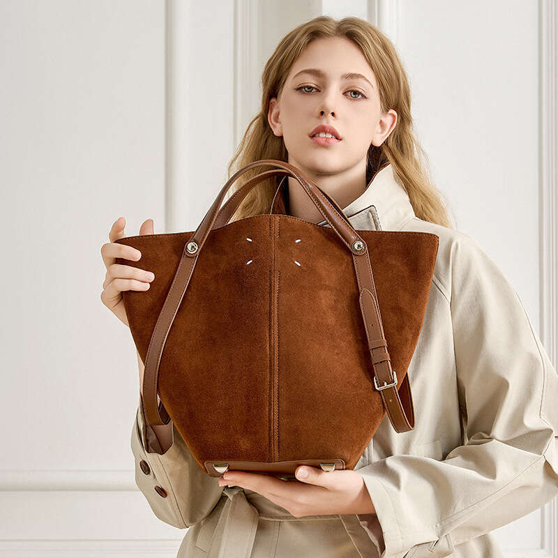 Luxury bag Niche High End Large Capacity Single Shoulder Handbag New Dual Use Women s Genuine Leather Cowhide Bucket Bag