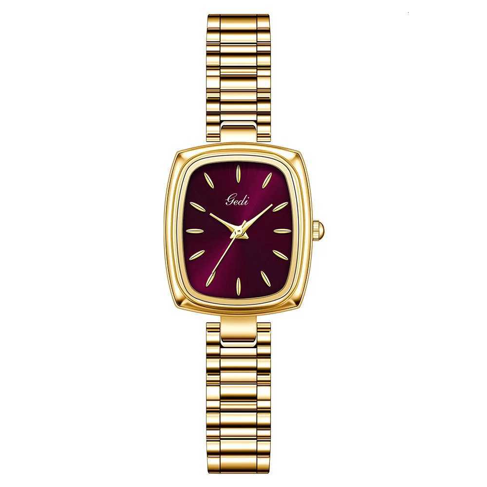 Bracelet Watch Retro TV niche highend Gold Watches steel strip Waterproof Small Dial Womens Fashion Quartz Clock WristwatchesL251023