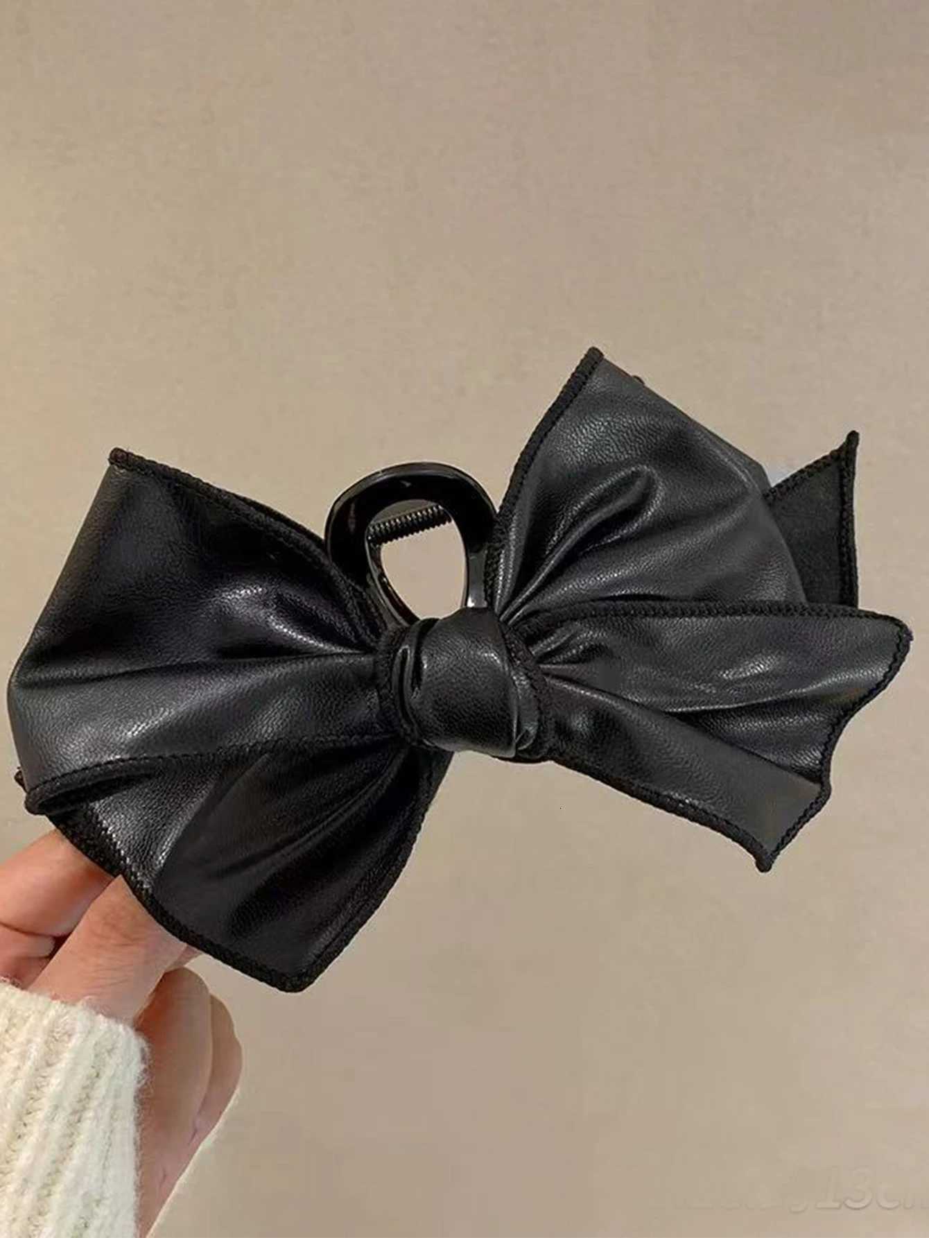 1 Pcs Black Leather Cotton Stuffing Bow Cl ClipLarge J Clips for Thick HairNoslip Fashion Winter Hair Accory for Girls Y251023