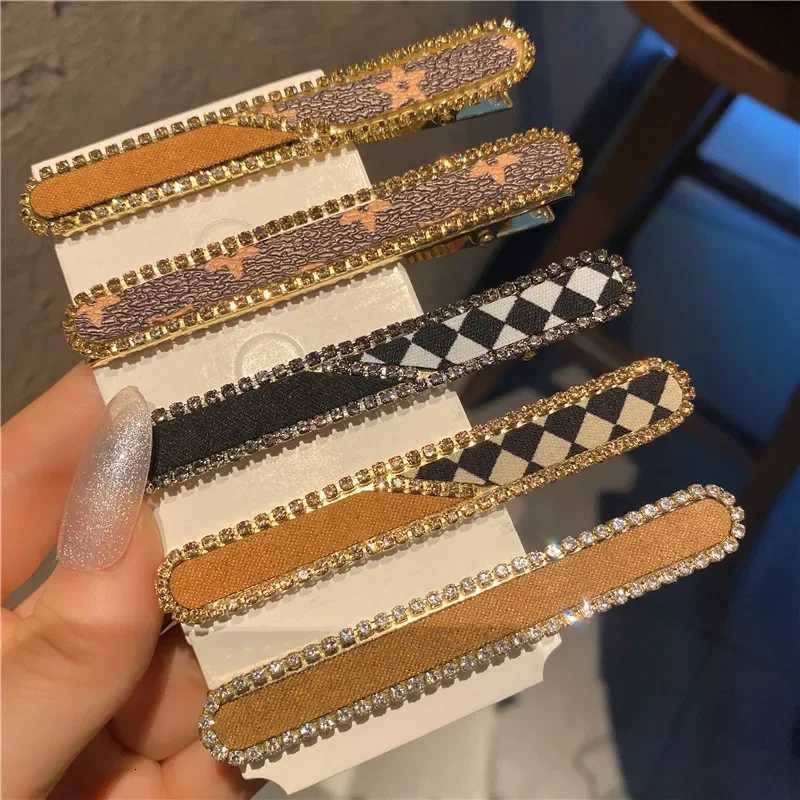 Korean New Rhinestone Leather Latt Hairpin Duckbill dr Bang Hair Clip Barrettes Pince Chux Accories for Wen Y251023
