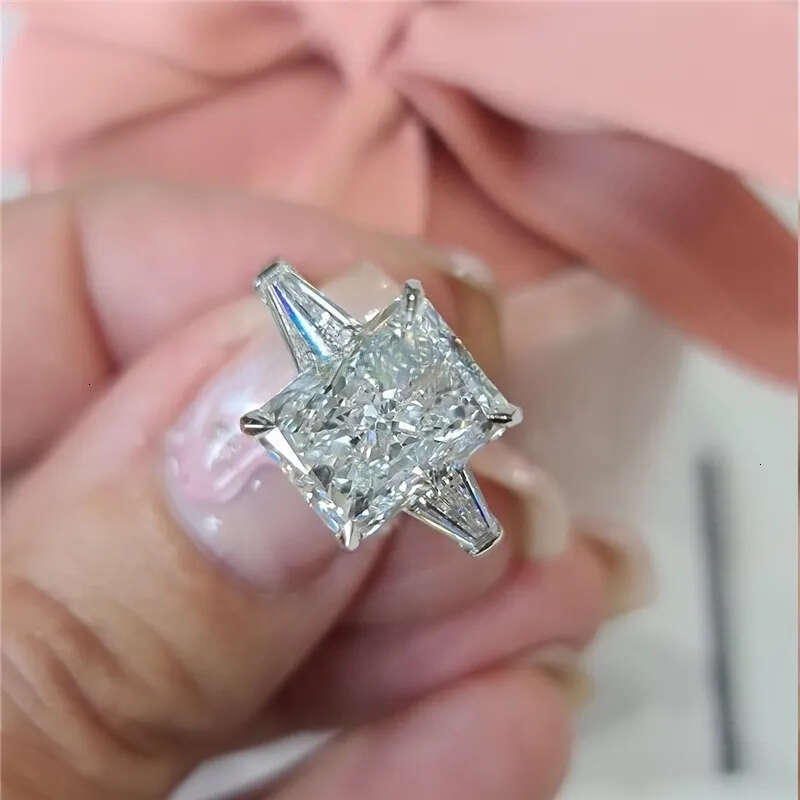 Jewelry 14K Solid Classical Engagement Rings For Women 3.0CT IGI Certificate Radiant Cut Lab Dia Wedding Two Baguette Real Gold Ring