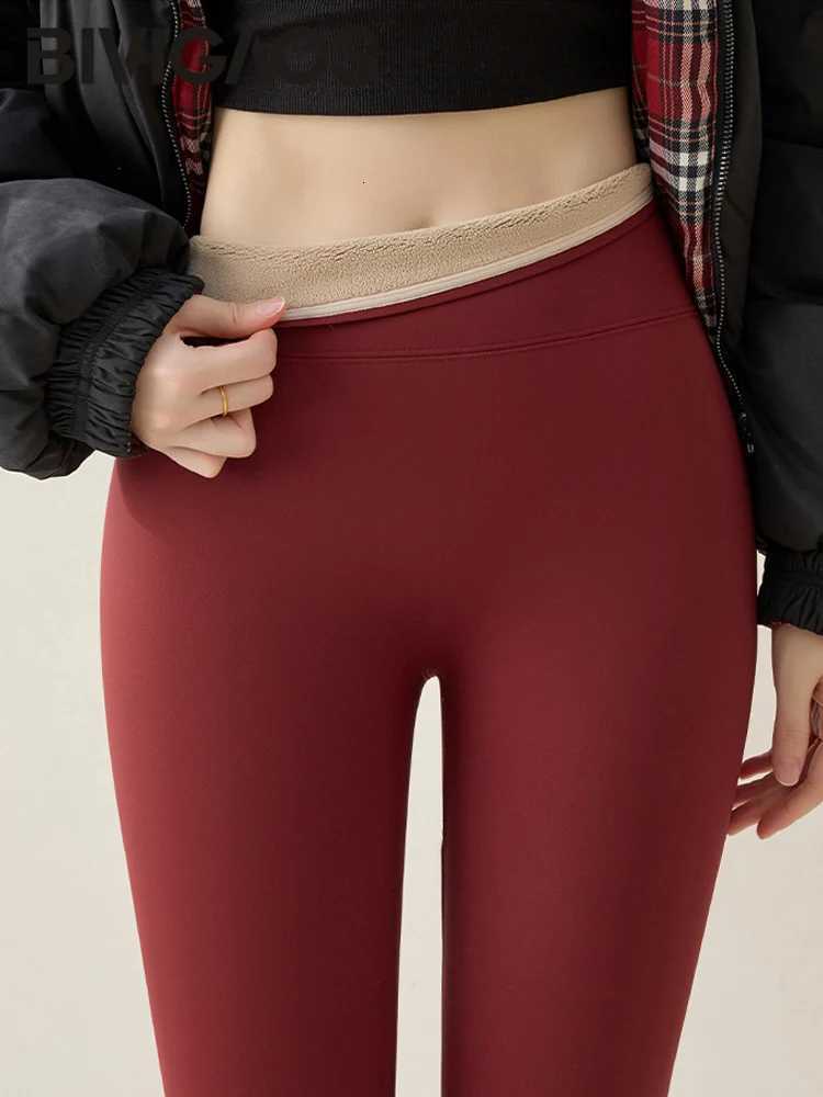 BIVIGAOS 2025 Autumn Winter New Red Warm Sharkskin Fleece Leggings Women Velvet Thicken High Waist Slimming Sexy Fashion LeggingT251023