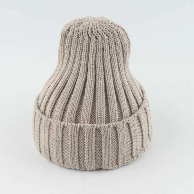 Autumn Winter Beanie Warm Soft Knitted Hat Hip Hop Cap For Women Men Bonnet Solid Color Skullies BeaniesXJ251023