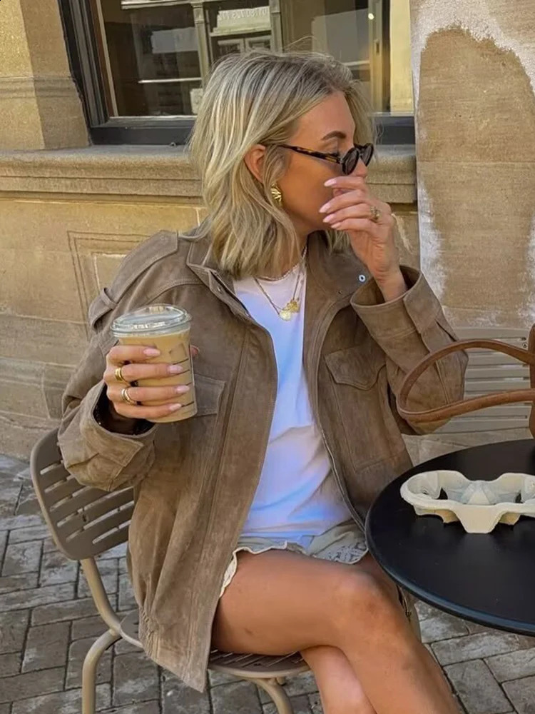 Women Vintage Suede Jacket Autumn Winter Fashion Long Sleeve Zipper Loose Coat Chic Female High Street Leisure Outerwear 251013
