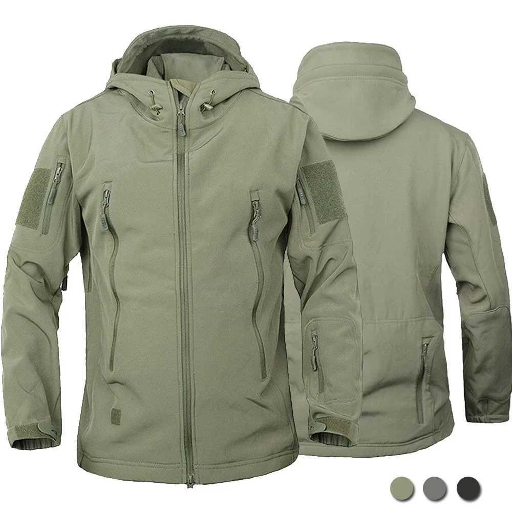 Motorcycle Shark Skin Soft Shell Jackets Men Tactical Windproof Waterproof jacket men Combat Jackets Mens Hooded Bomber Coats W251023