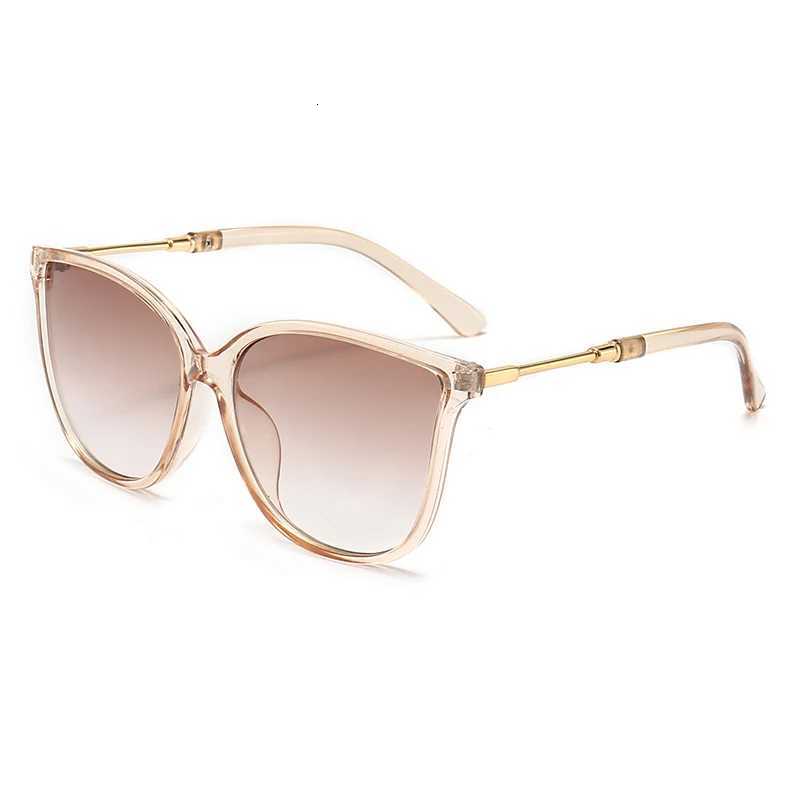 Vintage Cat Eye Sunes Wan Brand Designer Retro Mirror Sun es Fem Eyewear Car sunes 9119W251023