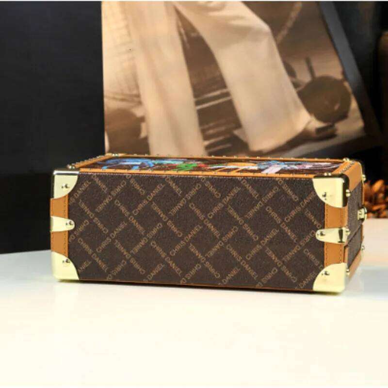 Cartoon Box Bags Women Handbags Evening Top Handle Satchel Rivets Crossbody Bag Small Hard Purse Shoulder