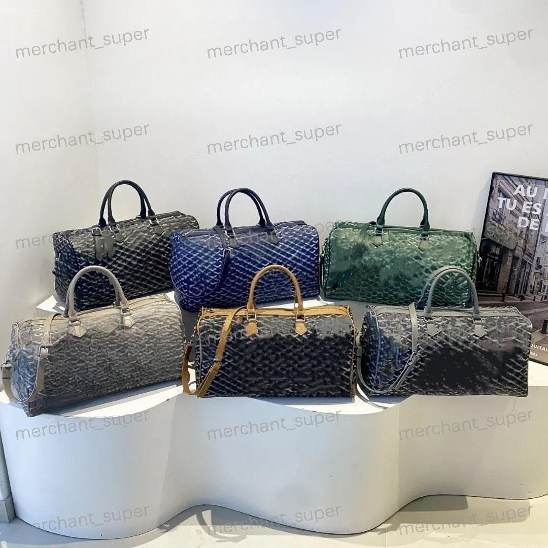 Duffle Bag Designer Luxury Designer Mens Duffle Sports Travel Bags Womens Genuine Leather Tote Trunk Crossbody Shoulder Bag Handle Large Luggage Tote