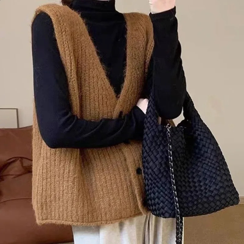 2025 Autumn Winter V Neck Single Button Vest Grey Loose Knit Cardigan Women Fashion Thick Wool Guangzhou Story Niche Sweater 251023