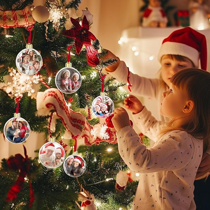 Christmas Photo Ornaments Ball with Your Own Photos Clear Plastic Hanging Picture Frame Ornaments Bulk DIY Personalized Baubles for Christmas Tree Dec
