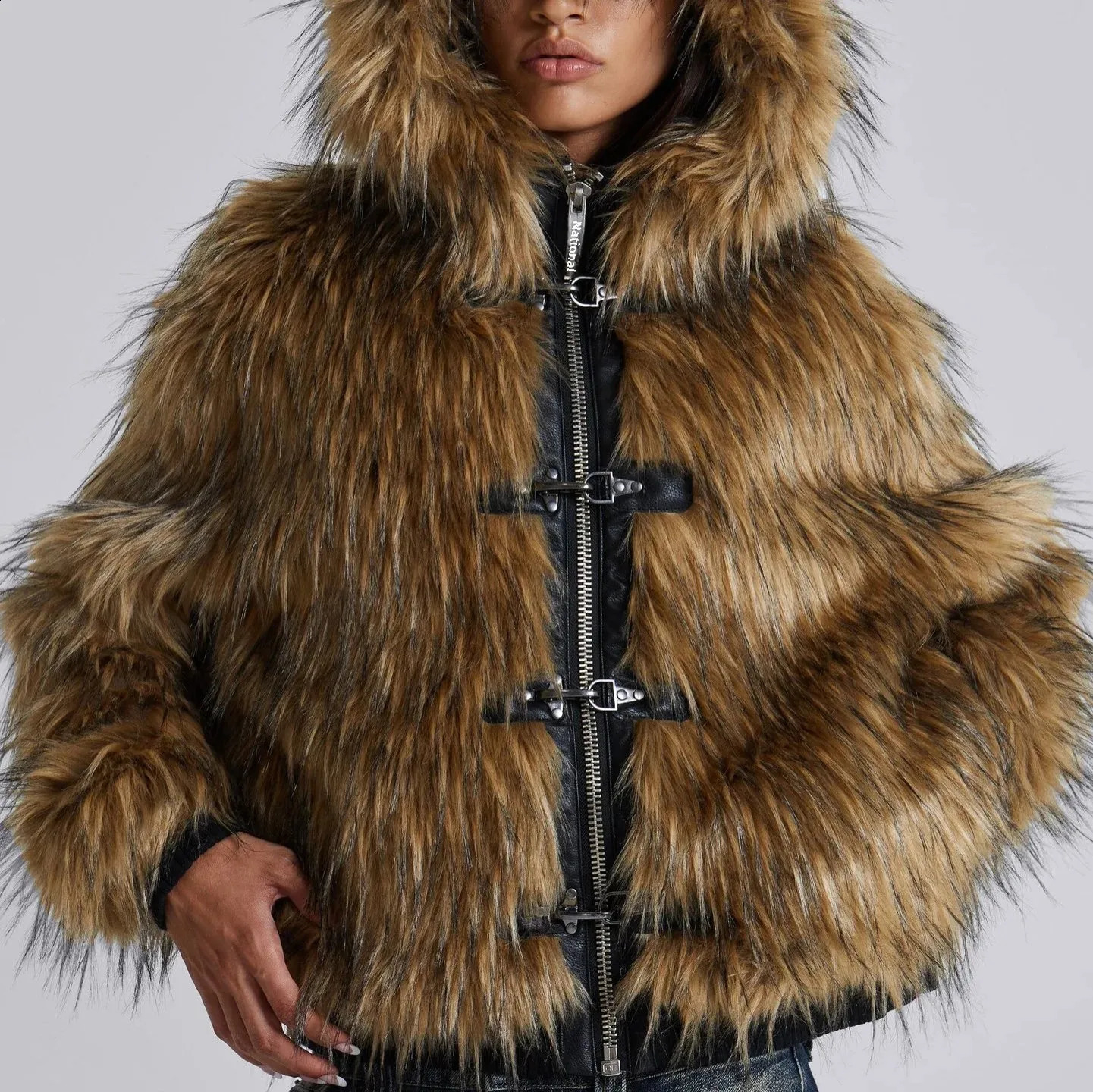 Winter Street Style Khaki Leatherette Short Coat with Hood Iron Buckle Millennium Girl Fur Jacket Female Outerwear 251022