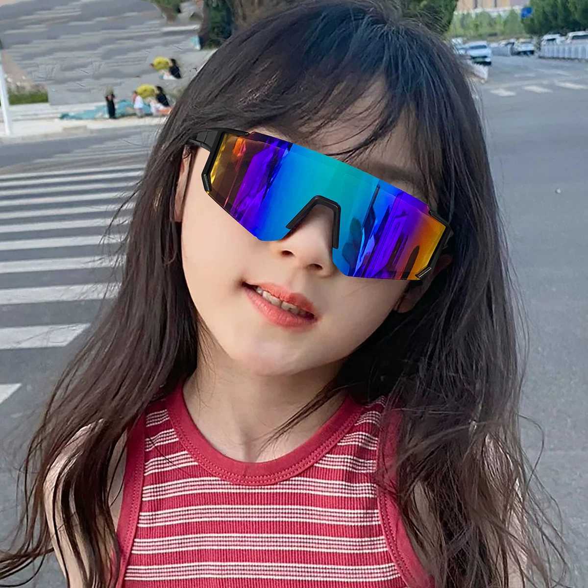 2025 Fashion Childrens Sunglasses Boy Trend Outdoor Cycling Sun Glasses Girls Uv Protection Colorful Lens Sports Eyewear KidsW251023