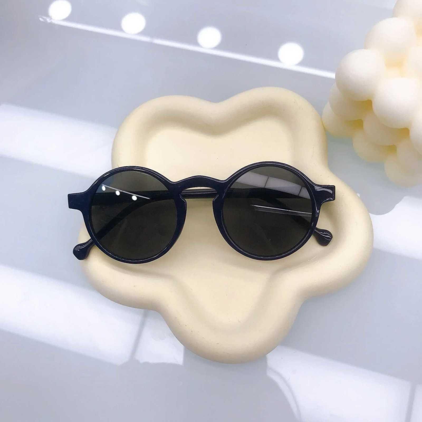 Girls Children Minimalist Childrens Sunglasses Boys Fashion Show Baby Sun Protection Sunglasses TrendW251023