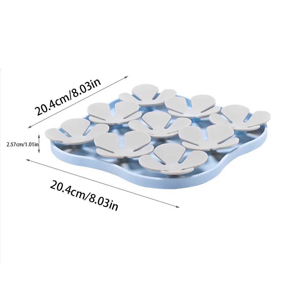 Pet Licking Mat Slow Feeder Silicone MatBowl for Cats Dogs AntiChoking Slow Eating Pad to Prevent Gulping Y251023