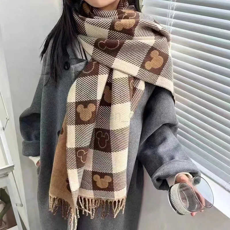 Disney Mickey Mouse Scarf Shawl Anime Cartoon Fashion Winter Warm Mickey Figure Cashmere Soft Lover Scarf Holiday Womens Gifts H251023