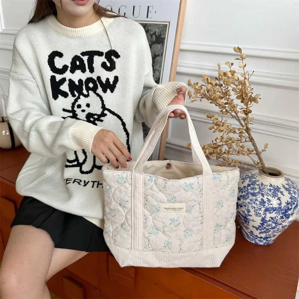 Sweet Floral Womens Bento Handbags Retro Patchwork Ladies Tote Shoulder Bags Retro Flower Female Storage Shopper Bag PurseL251023