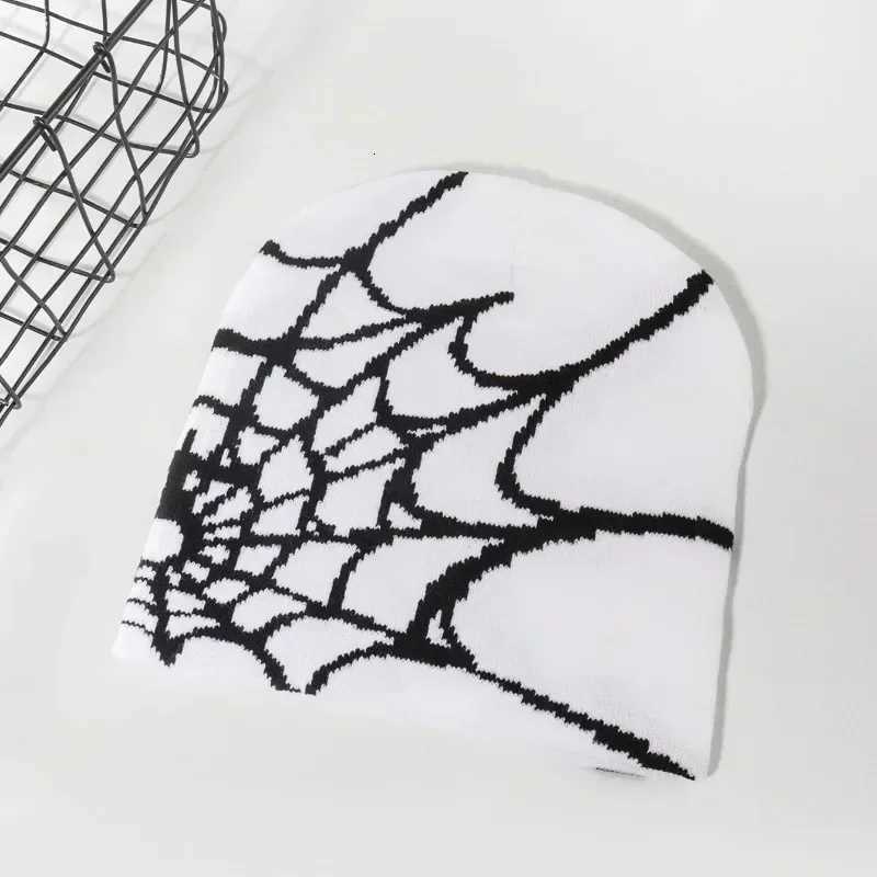 2024 New Knitted Beanies Hat Cartoon Spider Embroidered Winter Hats Knitted Bonnet Cap Soft Woolen Beanies for Women Cap MenXJ251023
