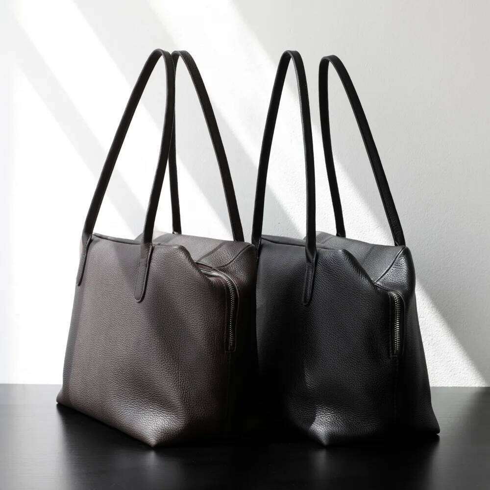 Niche Light High-end Imported First-layer Cowhide Underarm Bag Minimalist Loose Lazy Single Shoulder Simple Handbag